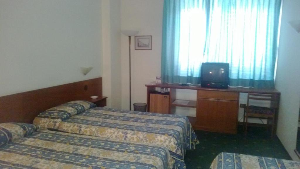 Park Hotel Galileo レッジェッロ エクステリア 写真